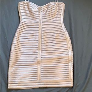 Corset Strapless BCBG Dress